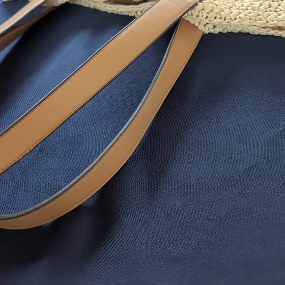 Two-Tone Straw Tote Bag - Pink and Tan - Picture 10 of 15